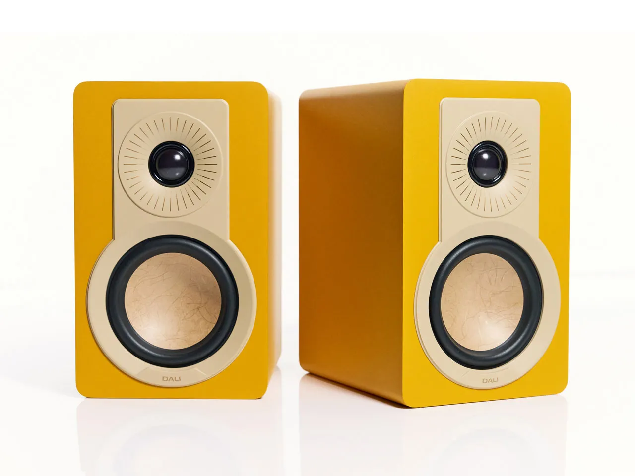 dali-kupid-gy-%e3%82%b4%e3%83%bc%e3%83%ab%e3%83%87%e3%83%b3%e3%83%bb%e3%82%a4%e3%82%a8%e3%83%ad%e3%83%bc-%e3%83%9a%e3%82%a2-1